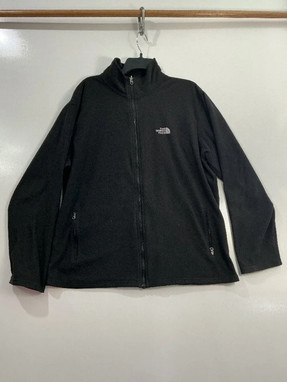 The North Face Men’s XL Black Full Zip Fleece Jacket Recycled Polyester